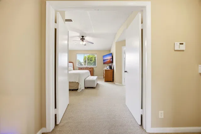 Residence photo 24