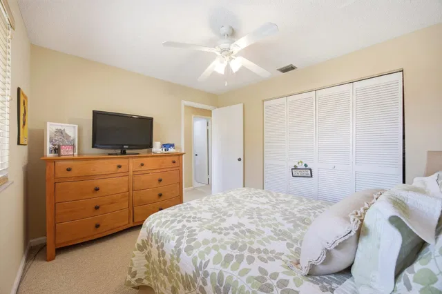 Residence photo 36