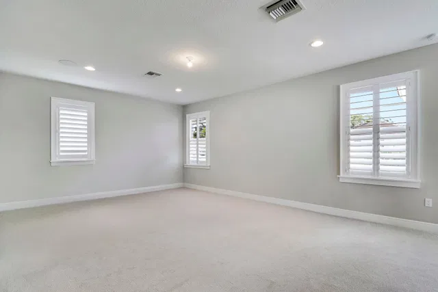 Residence photo 30