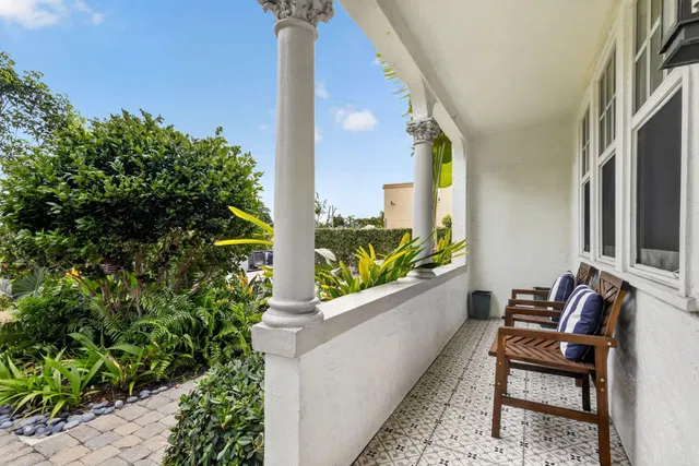 West Palm Beach Residence photo 5