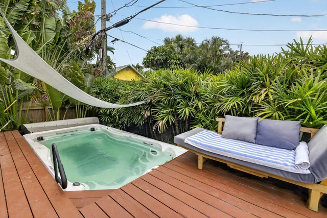 West Palm Beach Residence photo 48