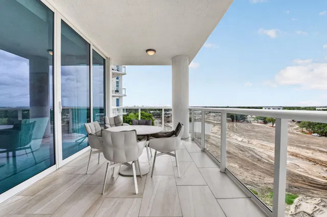 Akoya at Boca West Unit B701 photo 5