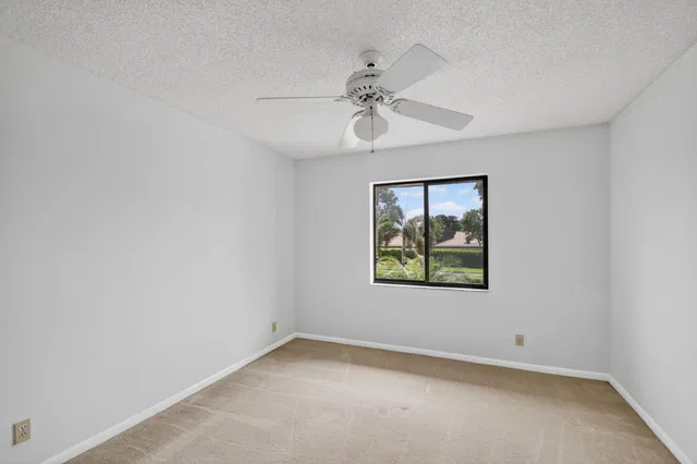 Unit 201 photo 30