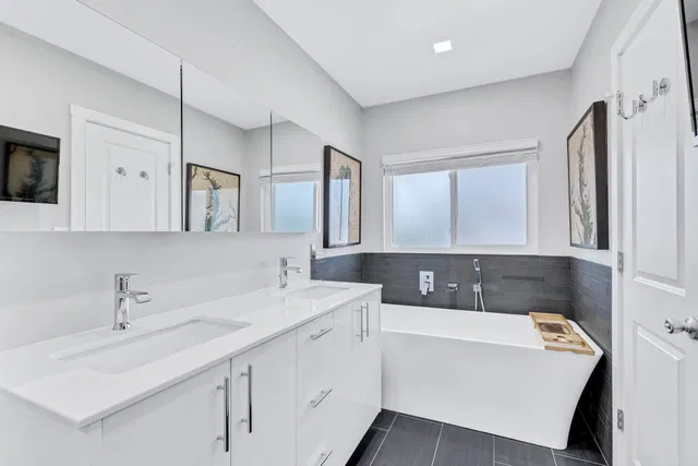 Boca Harbour Residence photo 9