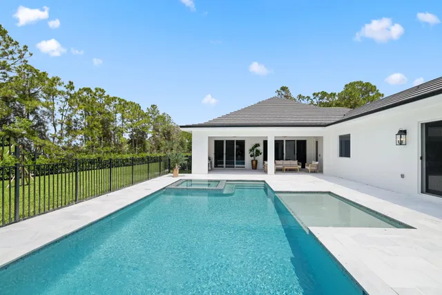 Stonewal Estates Residence photo 39