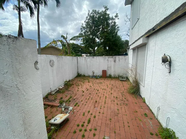 Residence photo 6