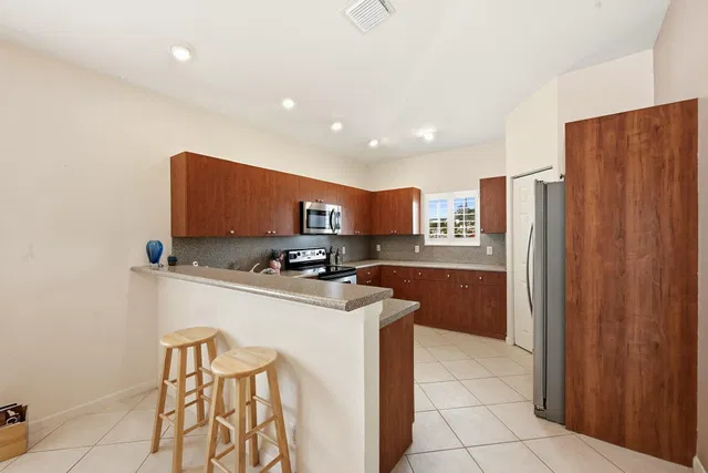 Residence photo 8
