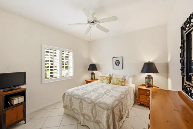 Residence photo 17