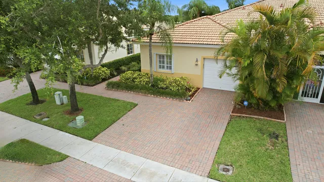 Residence photo 29