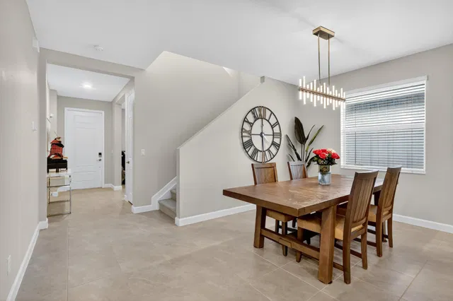 Residence photo 9