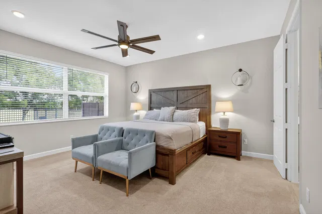 Residence photo 20