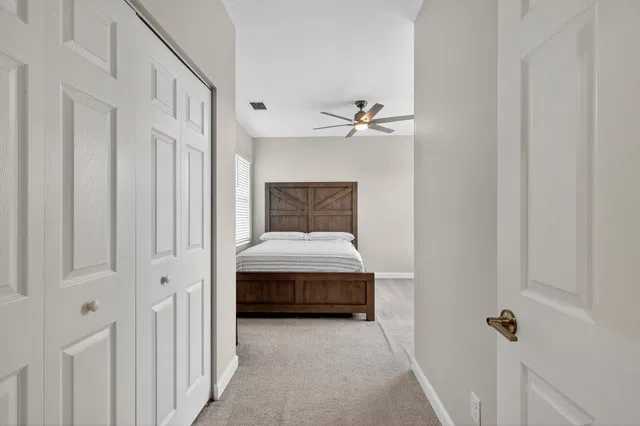 Residence photo 30