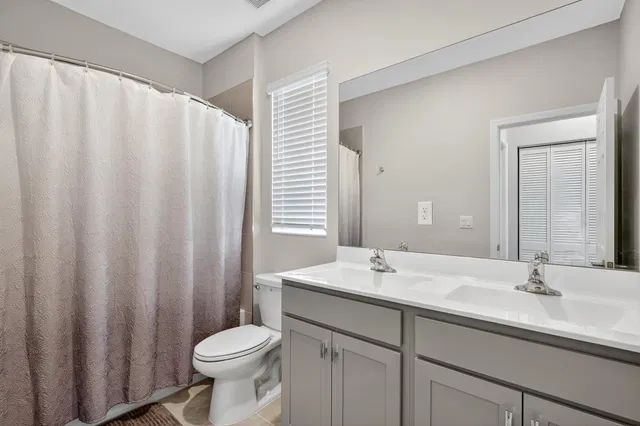 Residence photo 33