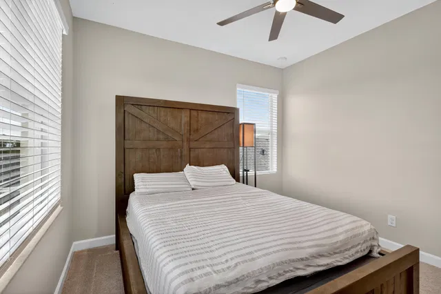 Residence photo 35