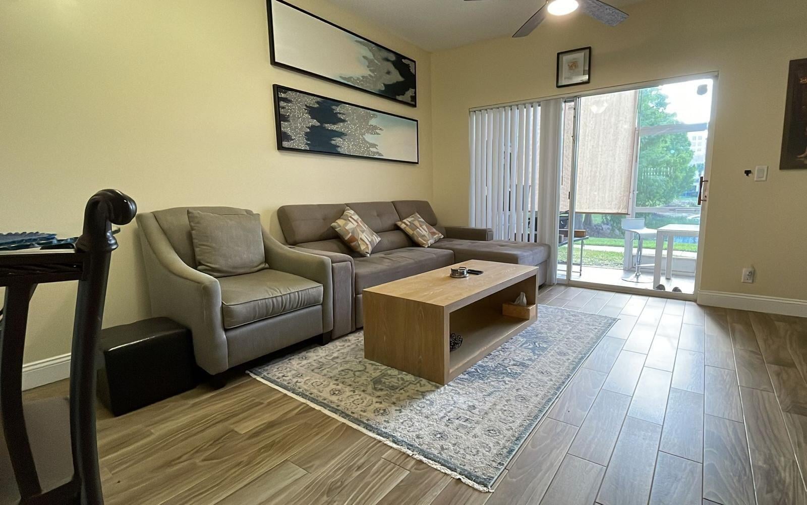 Residence photo 3