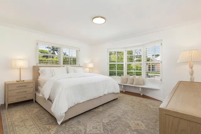  Residence photo 9