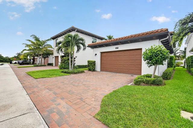 Alton Homes Palm Beach Gardens Residence photo 27