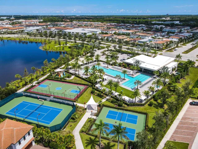 Alton Homes Palm Beach Gardens Residence photo 28