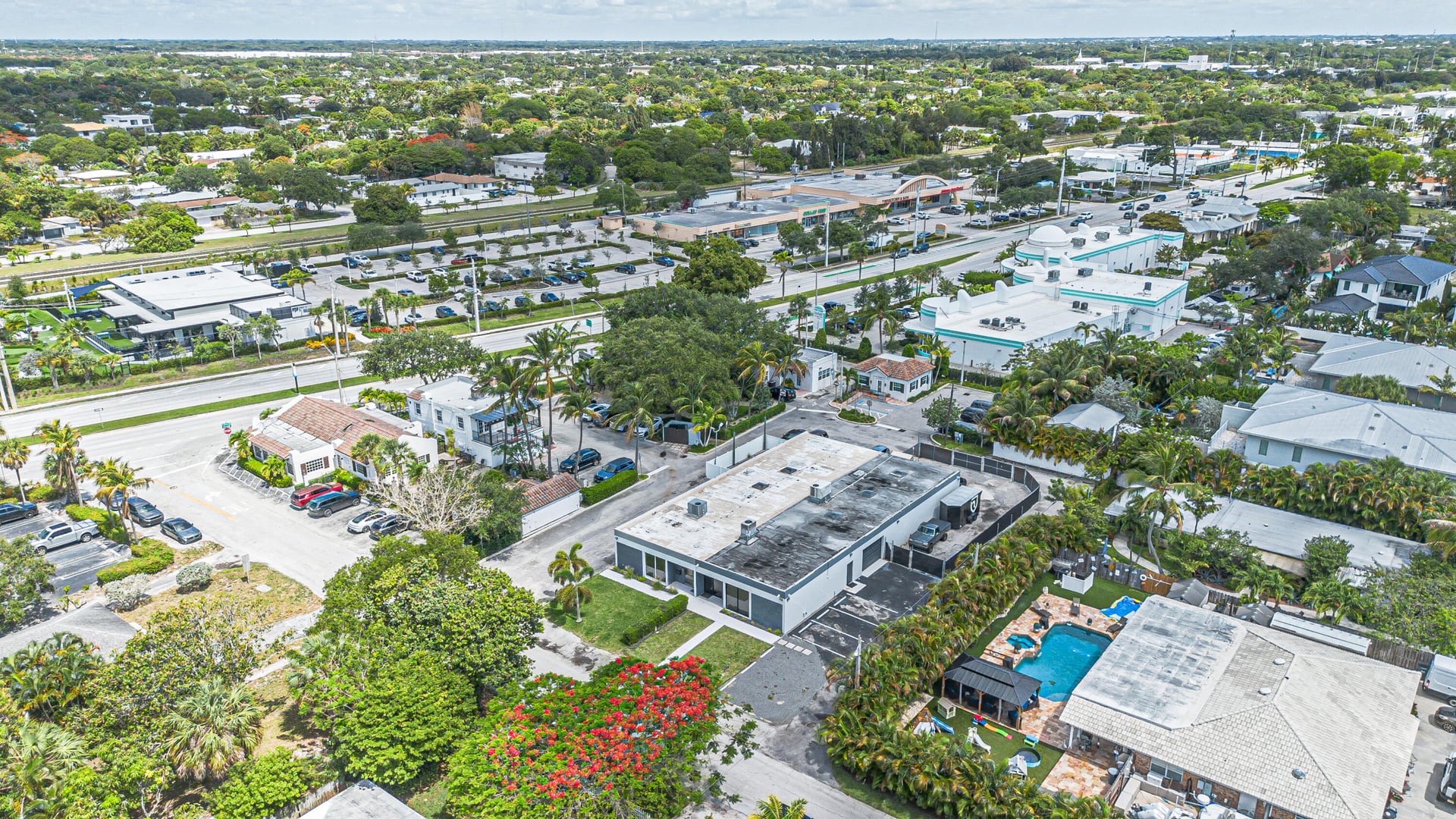 Palm Trail Delray Beach Residence photo 29