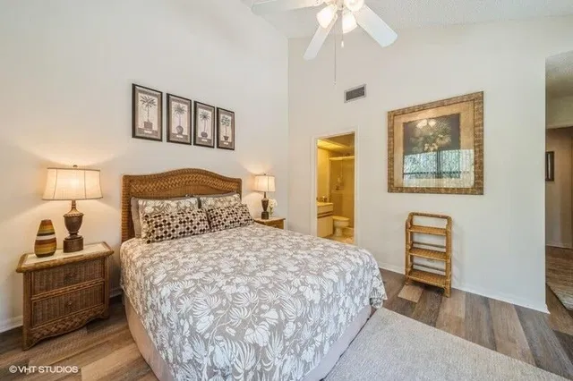 Residence photo 11