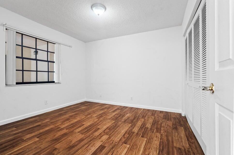 Unit 4151 photo 27