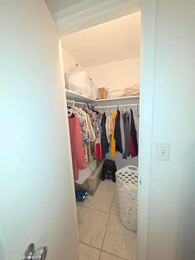 Residence photo 18