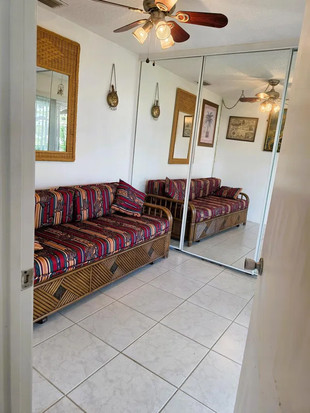 Residence photo 39