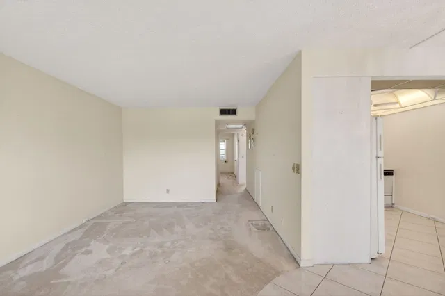 Residence photo 15