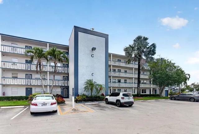 Residence photo 67