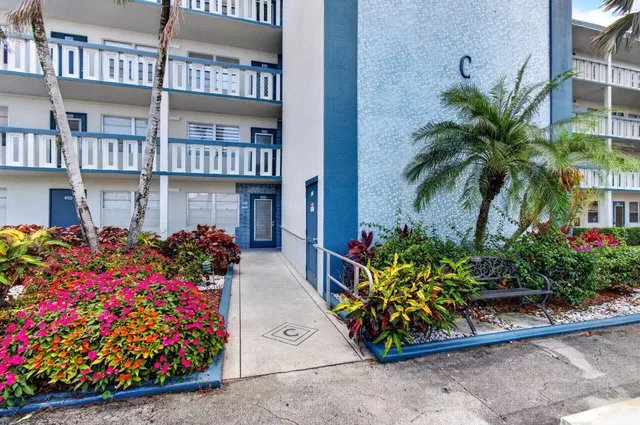 Residence photo 69