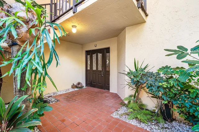 Residence photo 5