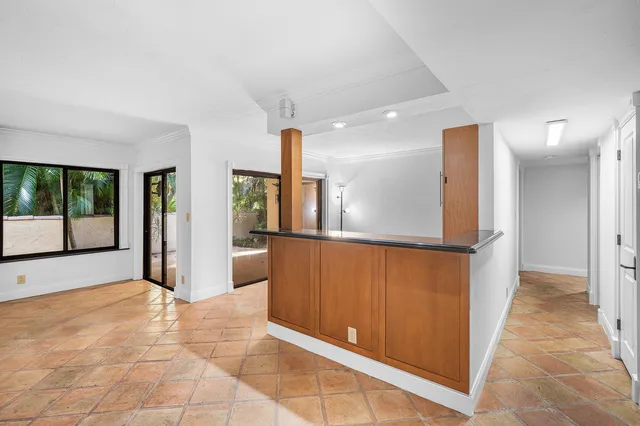 Residence photo 8