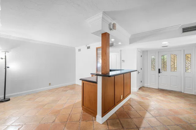 Residence photo 9