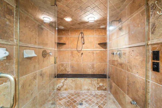 Residence photo 29