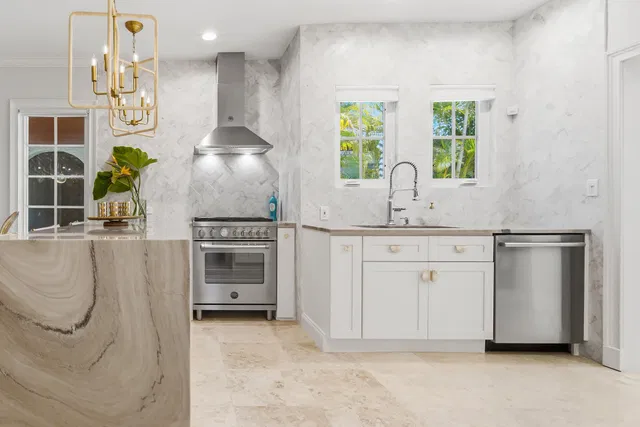 West Palm Beach Residence photo 10