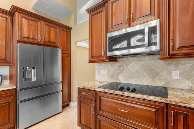 Residence photo 8