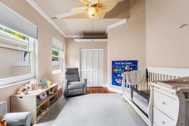 Residence photo 15
