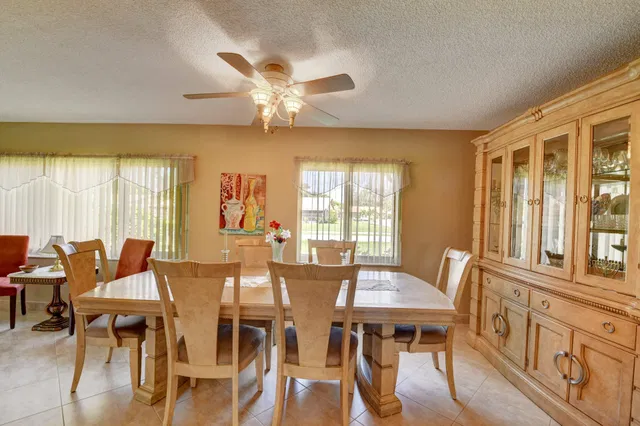 Residence photo 22