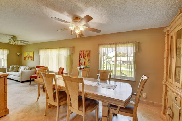 Residence photo 23
