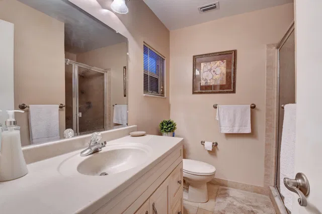 Residence photo 29