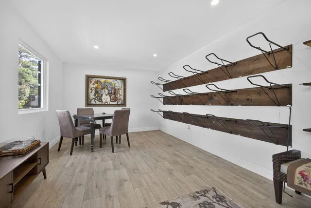 Residence photo 17