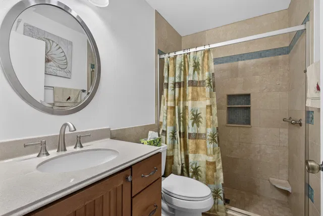  Unit 1901 photo 34