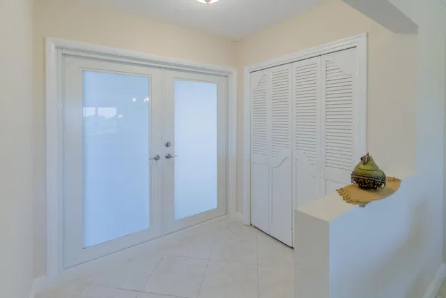 Boca Raton Unit 0420 photo 9