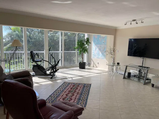 Boca Raton Unit 0420 photo 21