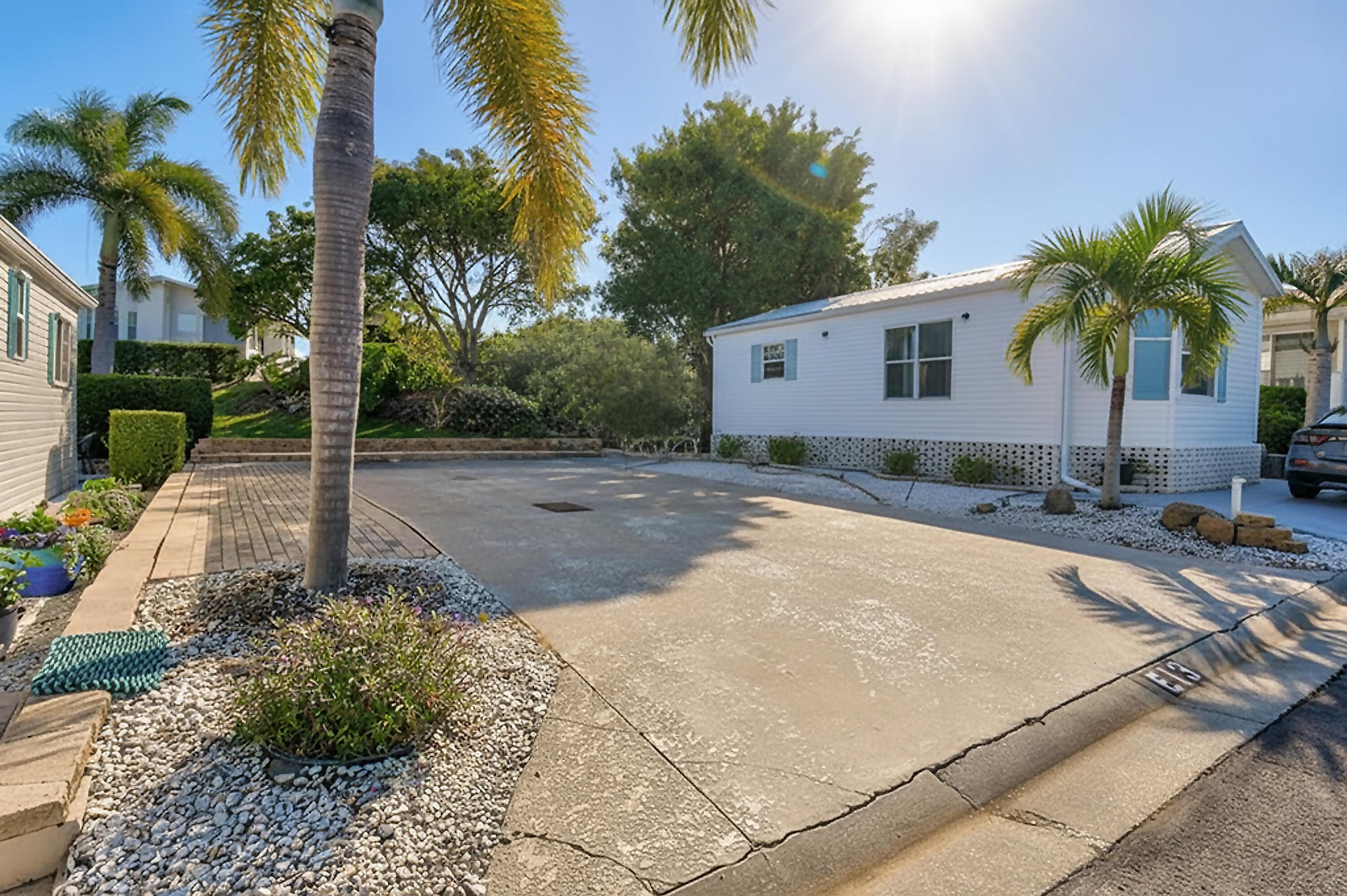 Residence photo 3