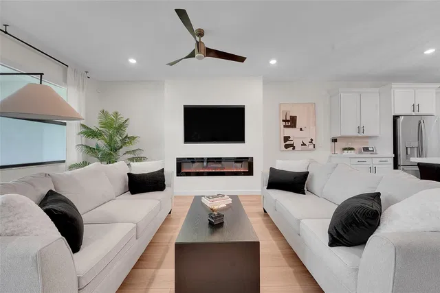 Residence photo 7