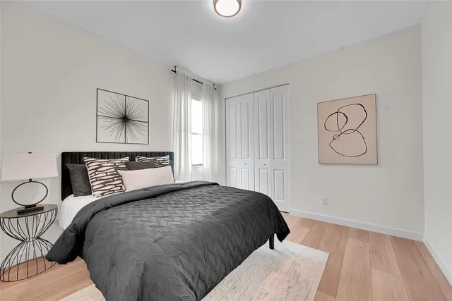 Residence photo 20