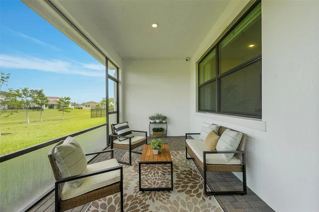 Residence photo 27
