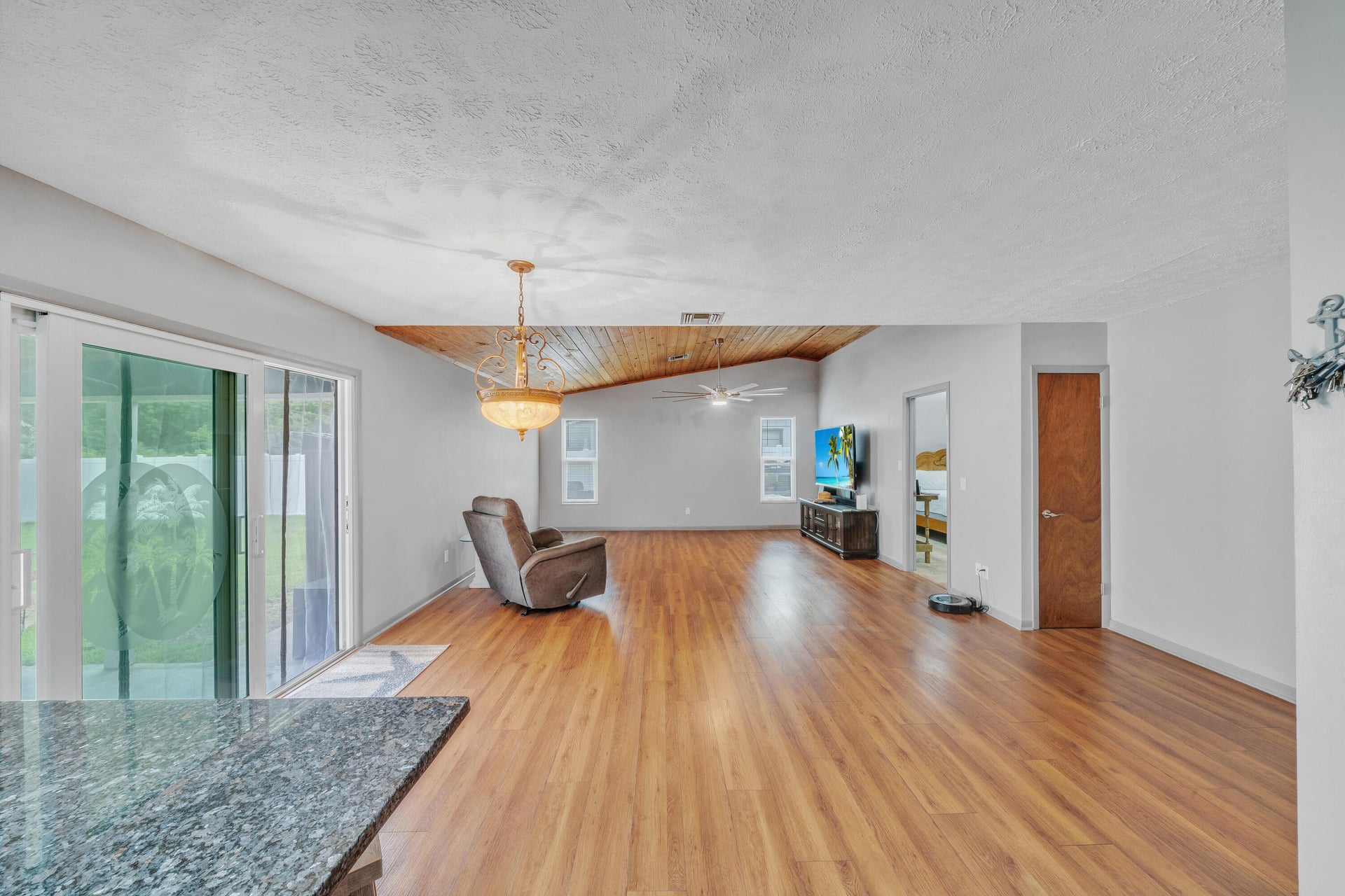 Residence photo 7