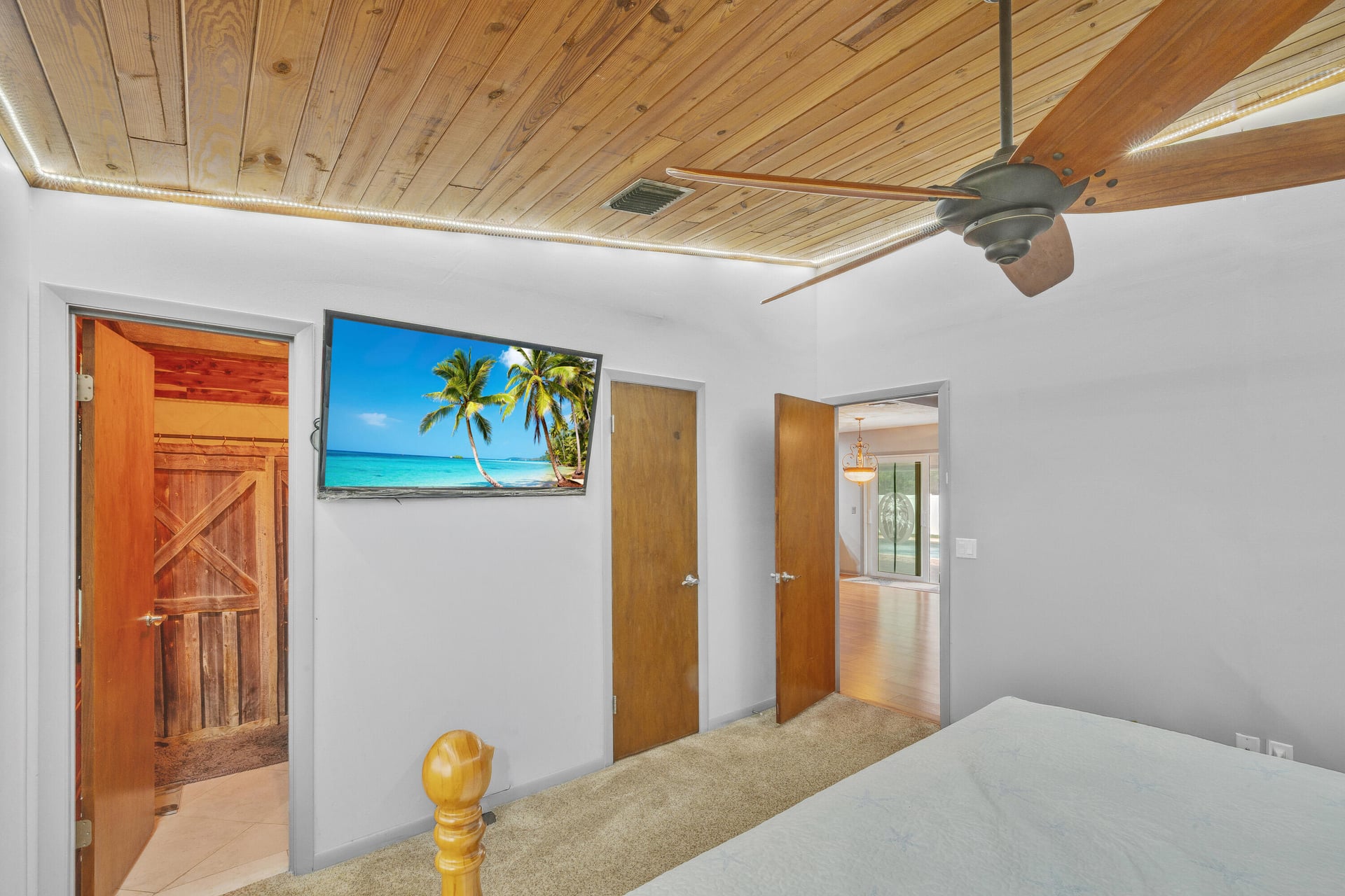 Residence photo 11